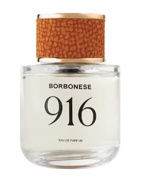 916