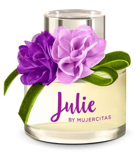Julie by Mujercitas